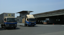 四国トラックターミナル